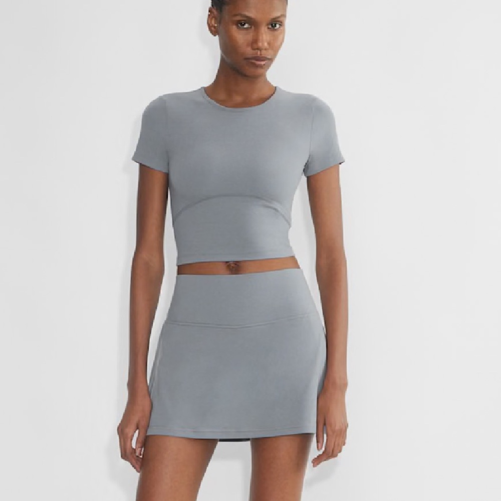 Golden - BUTTER topspin skort EUC